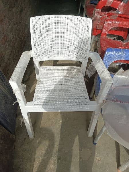 Plastic Chairs Table And Chairs Plastic Dining Chair ChairsO3321O4O2O8 15