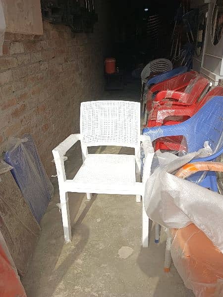 Plastic Chairs Table And Chairs Plastic Dining Chair ChairsO3321O4O2O8 16