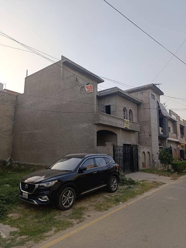 5 Marla 2.5 story gray structure house for sale 4