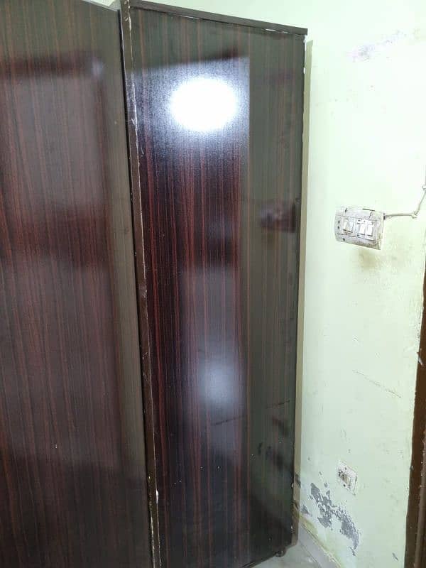 Double door almari 2