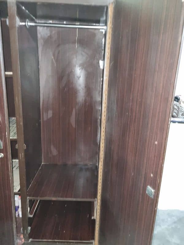 Double door almari 3