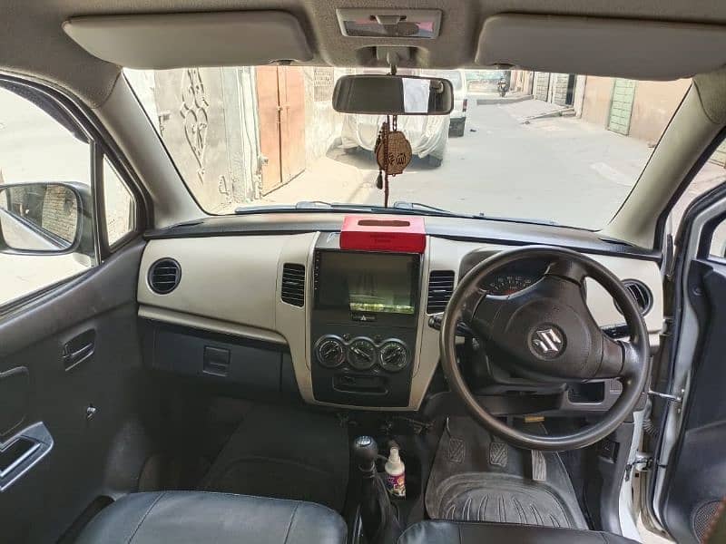 Suzuki Wagon R 2017 8