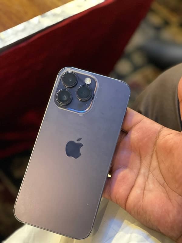 i phone 14 Pro max 0