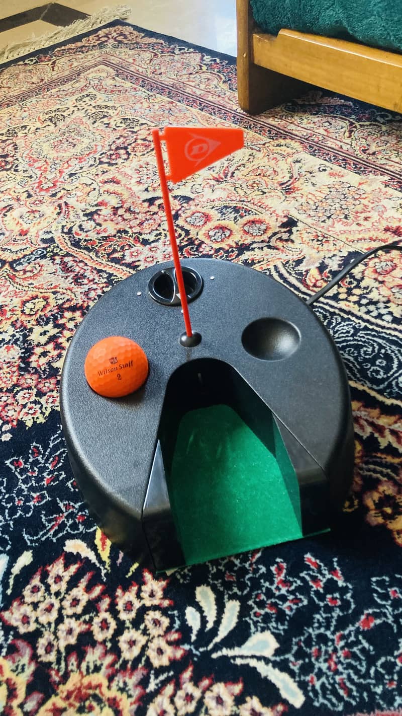 Dunlop Electric Putting Practice Machine 11