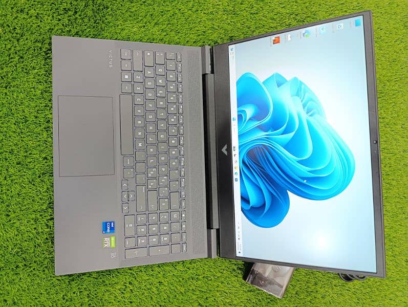 HP VICTUS GAMING 15,Core i7-12650H 12th Gen. Nvidia RTX 4050 6GB,1TB SS 3