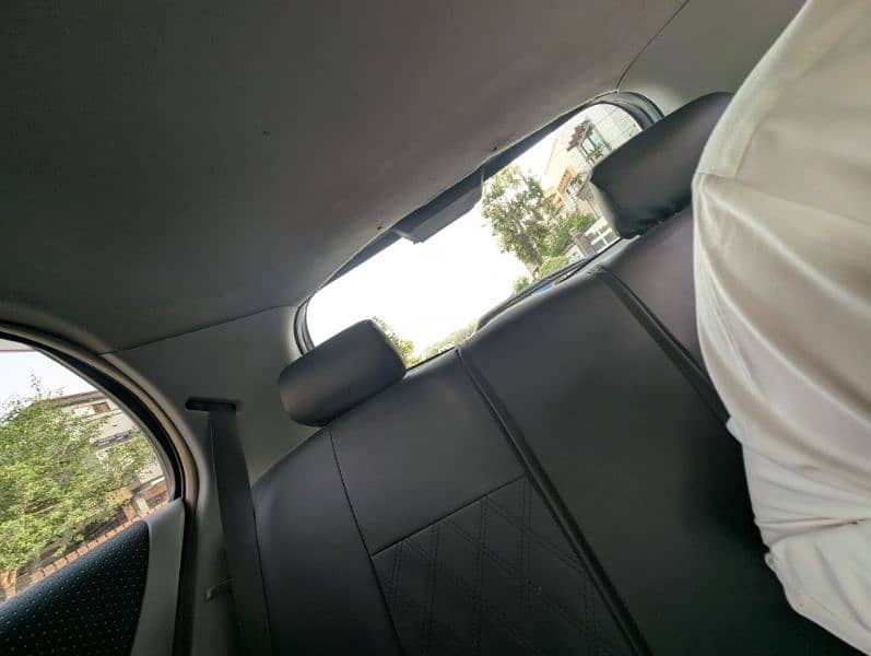 Toyota Vitz 2005 3