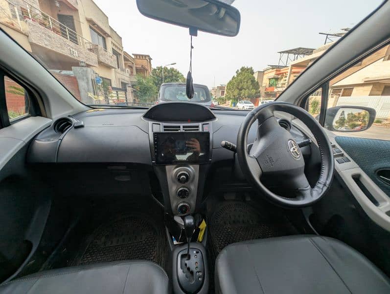 Toyota Vitz 2005 5