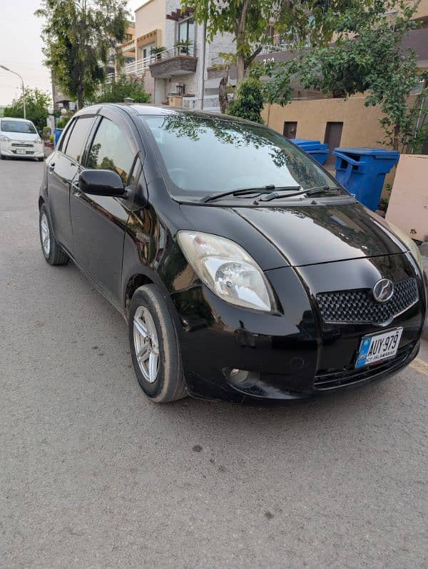 Toyota Vitz 2005 11
