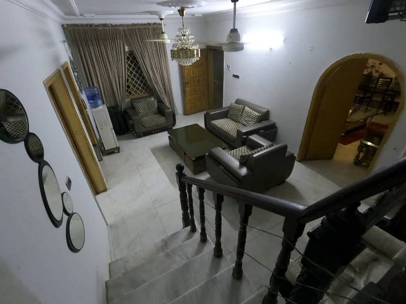 200 YDS GROUND +1 HOUSE FOR SALE DEFENCE VIEW Available For Sale In Defence View Society 0