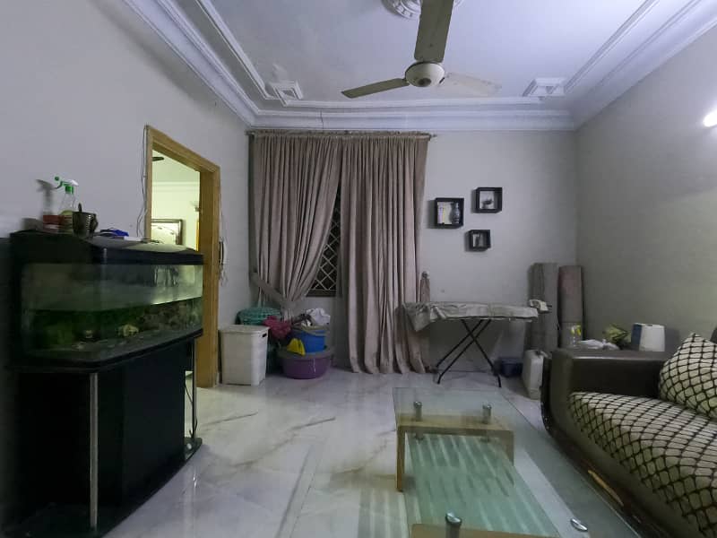 200 YDS GROUND +1 HOUSE FOR SALE DEFENCE VIEW Available For Sale In Defence View Society 18