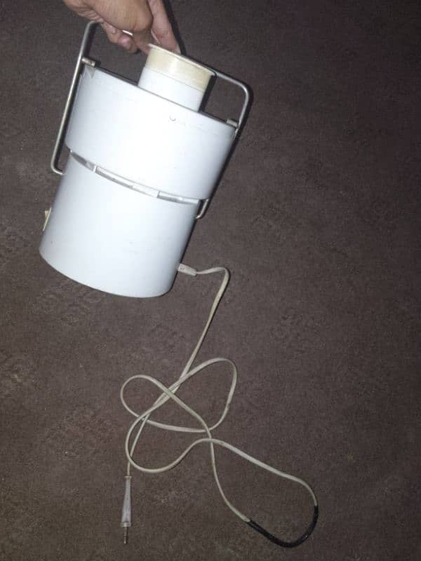Braun juicer mp30 in very good condition price will be reduced 0