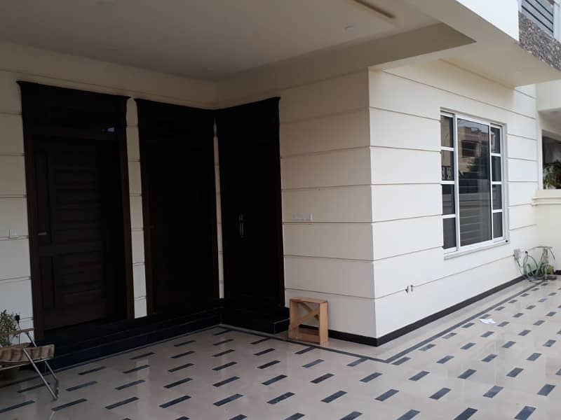 Upper Portion 4 Bedroomttach Washroom 14 Marla Size 40x80 Islamabad G 13 2