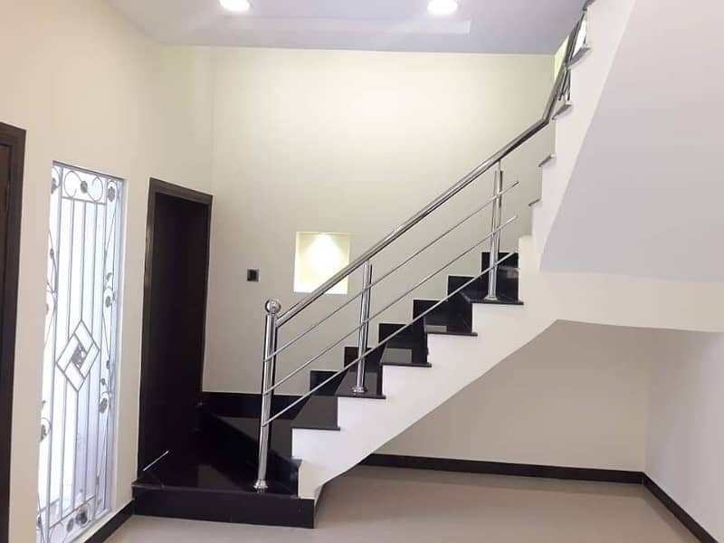 Upper Portion 4 Bedroomttach Washroom 14 Marla Size 40x80 Islamabad G 13 24
