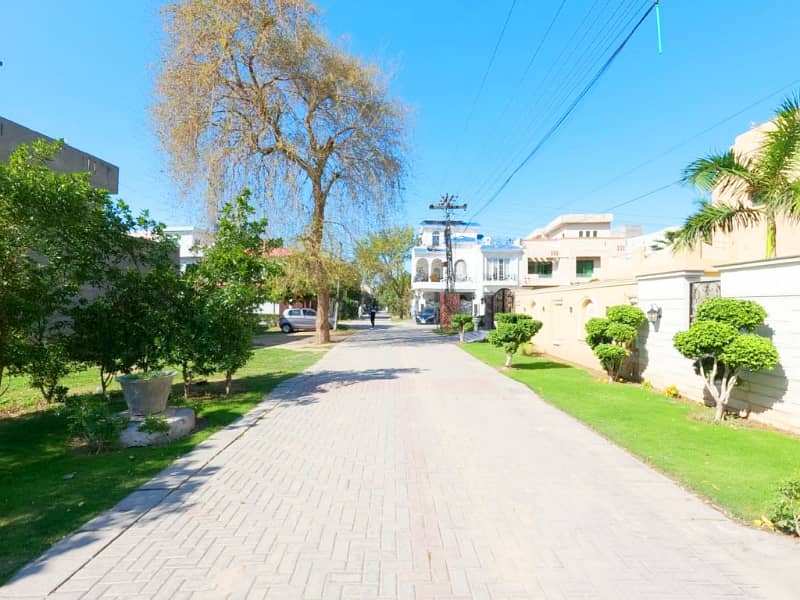 Reserve A Centrally Located House In Aabpara Coop Housing Society 2