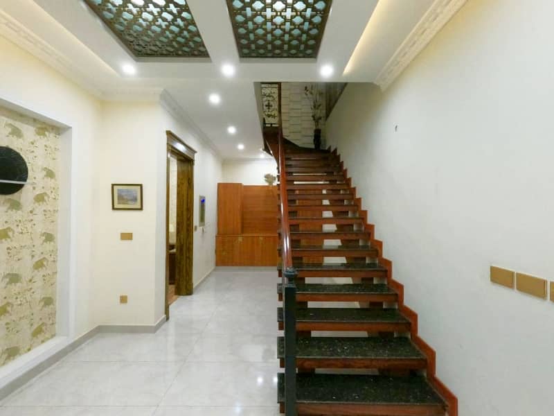 Reserve A Centrally Located House In Aabpara Coop Housing Society 30