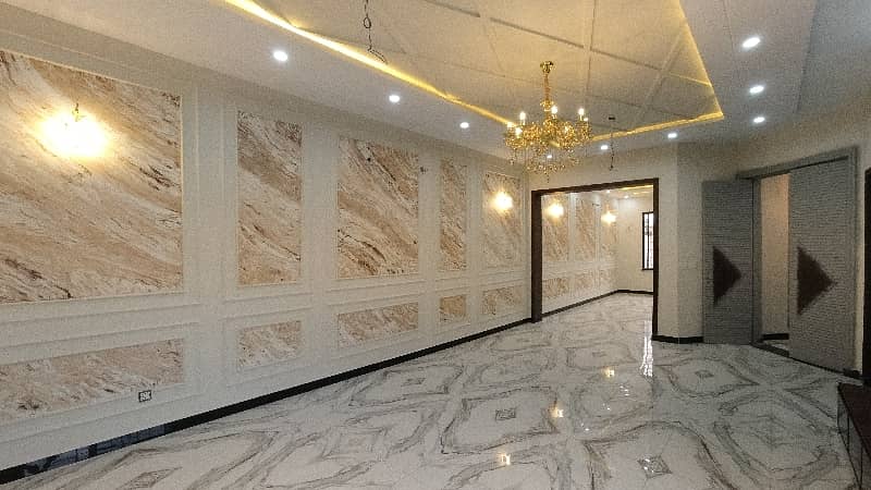 Buy A Prime Location House Of 10 Marla In Formanites Housing Scheme 10