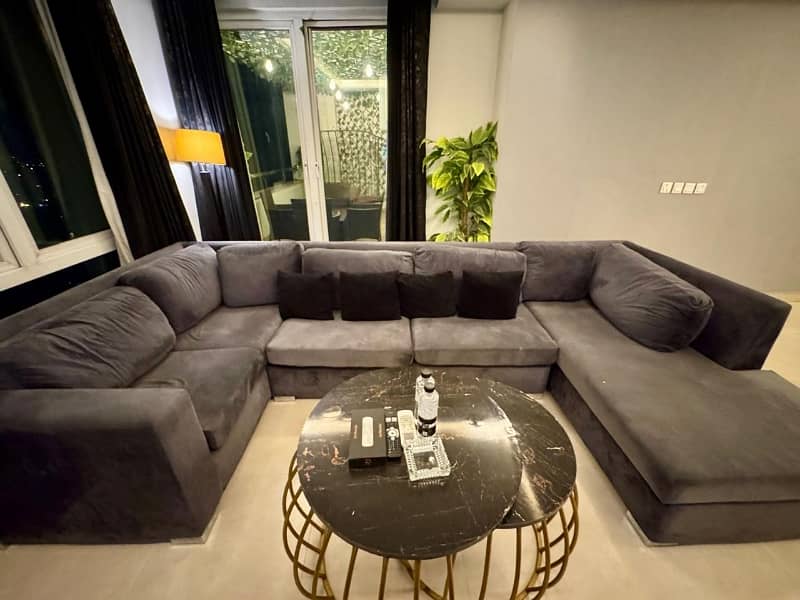 One Kanal Double Storey Fully Furnished 6 Beds Drawings Lounge At Prime Location 5