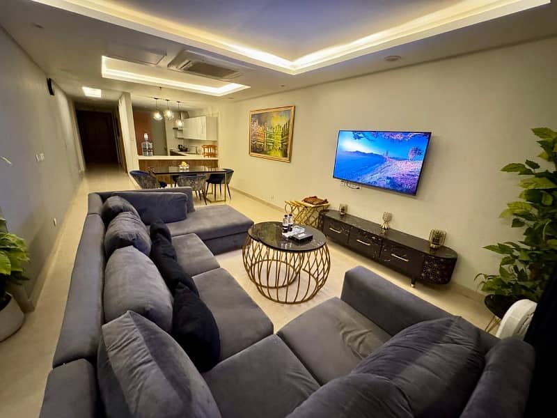 One Kanal Double Storey Fully Furnished 6 Beds Drawings Lounge At Prime Location 8
