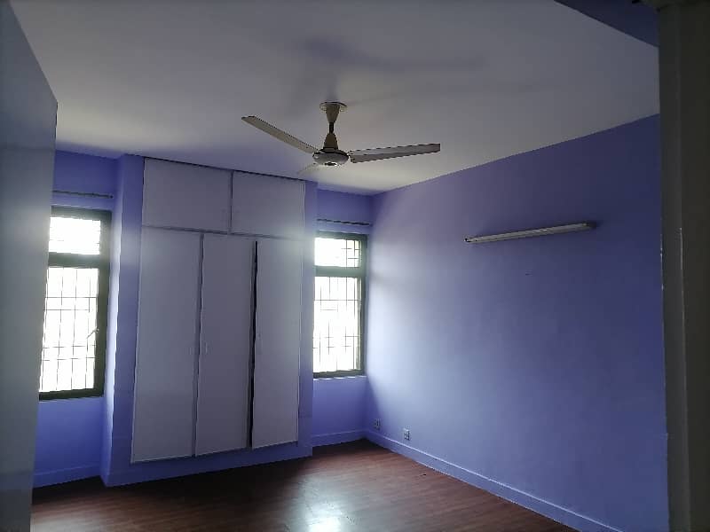 10 Marla Flat For Sale In Askari 5