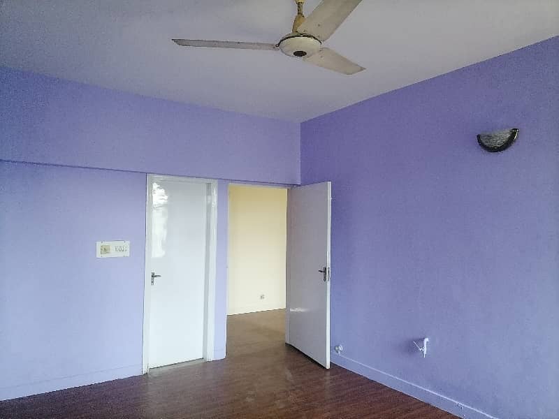 10 Marla Flat For Sale In Askari 13