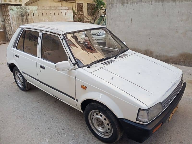 Daihatsu Charade 1986 manual 80% original 6
