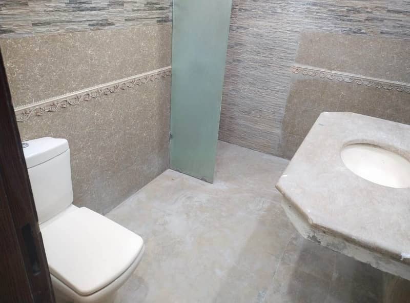 05 Marla Beautiful Independent House Available For Rent In DHA Phase 5, D Block Lahore Cantt. 15
