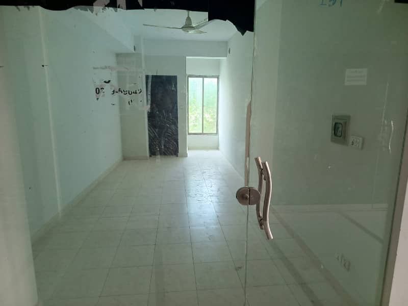 Beautiful studio office fro rent 1