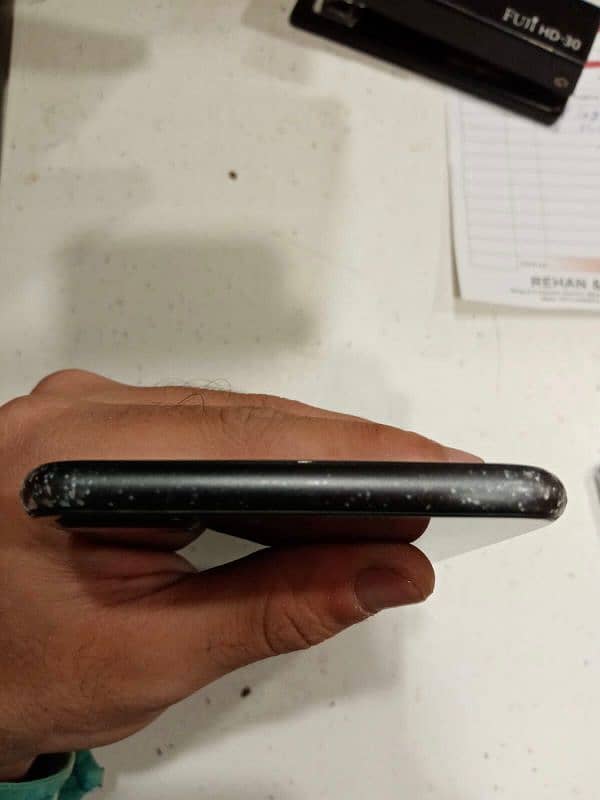 i phone 8 plus Non PTA 2