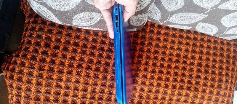 HP pavilion 15 i5 7th gen 2