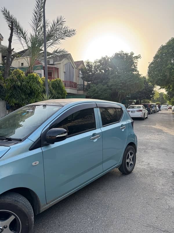 Daihatsu Mira 2023 3