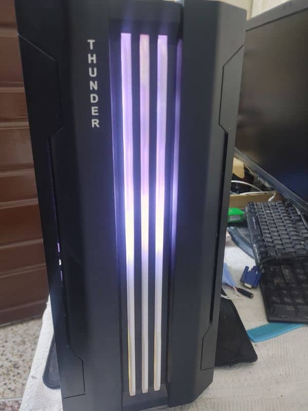 Gaming PC for sale with complete setup 4