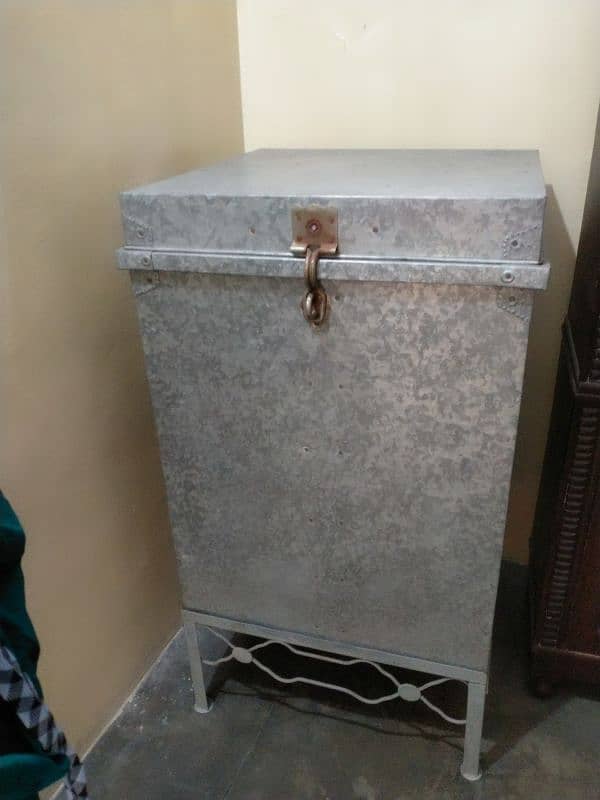 gandam storage box 1