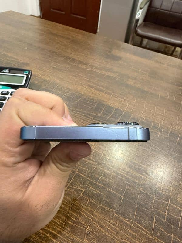 I Phone 13 Pro Max 6