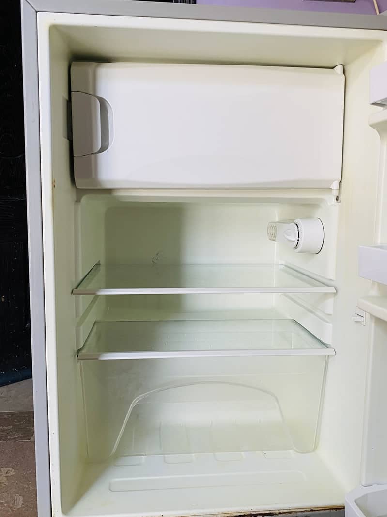 Mini Fridge 2
