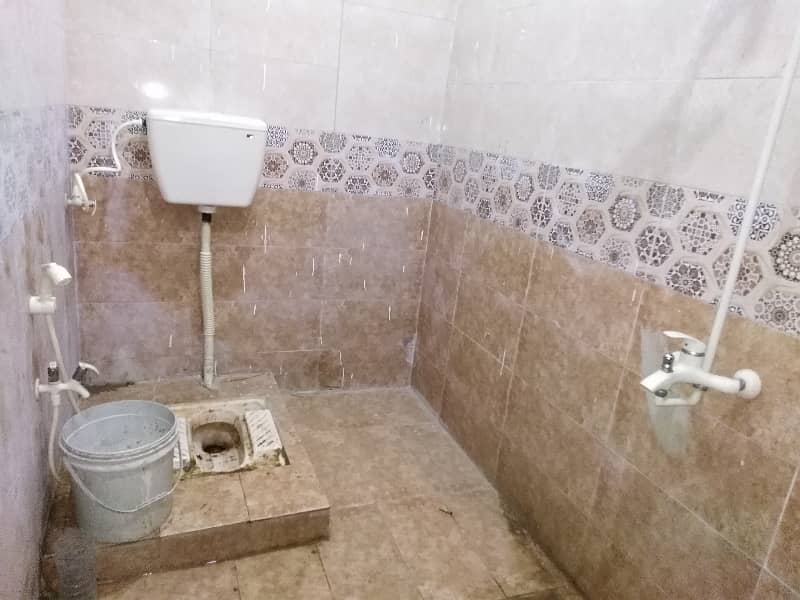 Commercial Portion For Rent In Beautiful Gulshan-E-Iqbal - Block 5 3