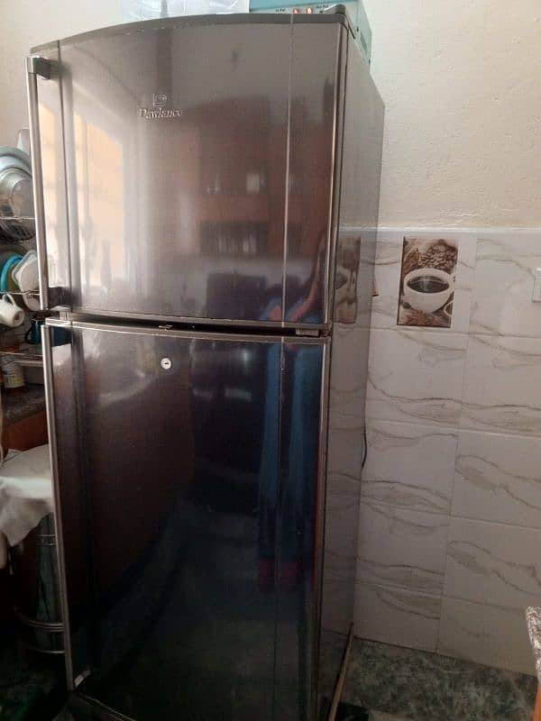 Dawlance refrigerator 0