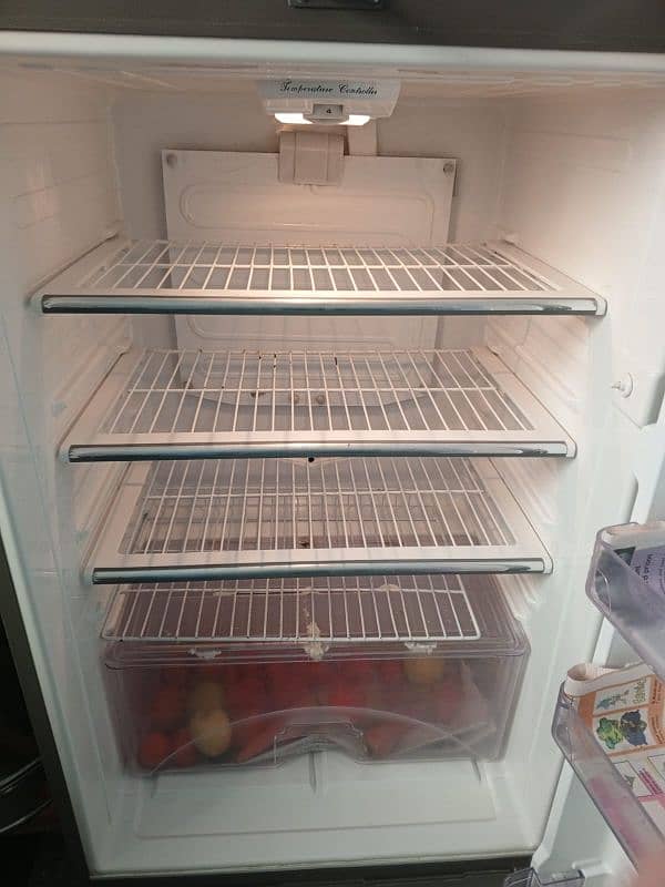 Dawlance refrigerator 2