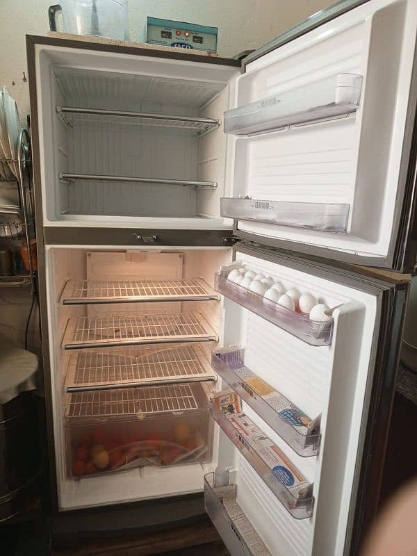 Dawlance refrigerator 3