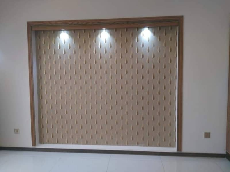 5 Bedroom Ground Plus Besmint G 14/3 Location 8 Marla Size 3060 Available 22