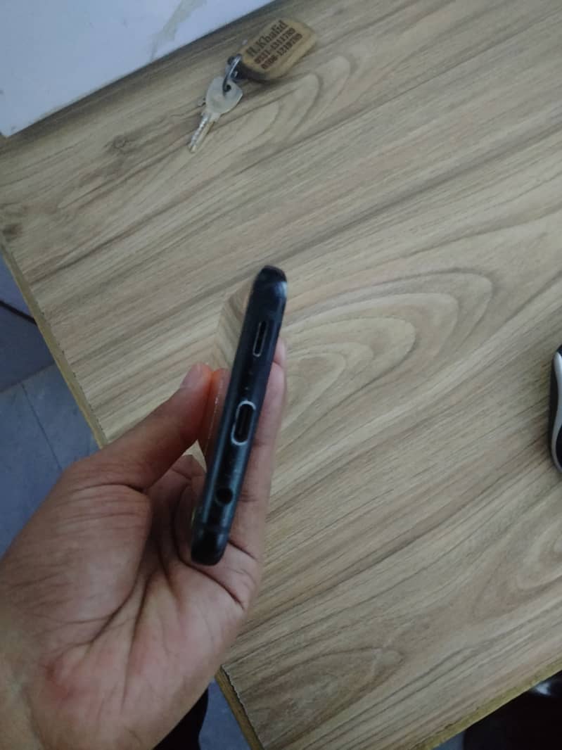 Samsung Mobile S9 Plus 2