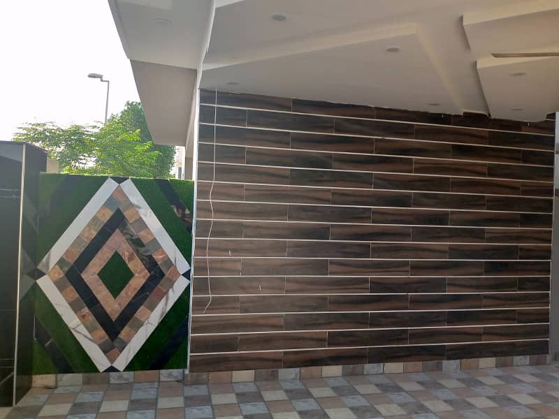 5 MARLA HOUSE FOR RENT IN REASONABLE PRICE 4