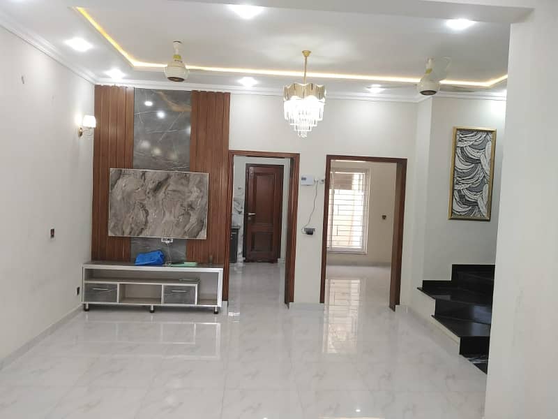 5 MARLA HOUSE AVAILABLE ON REASONABLE RENT 0