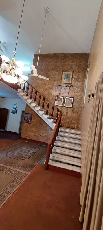 1 Kanal Used House Is For Sale In Phase 2 Dha Lahore 2