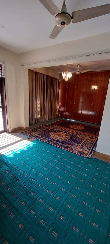 1 Kanal Used House Is For Sale In Phase 2 Dha Lahore 3