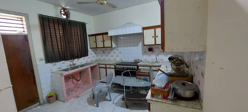 1 Kanal Used House Is For Sale In Phase 2 Dha Lahore 4