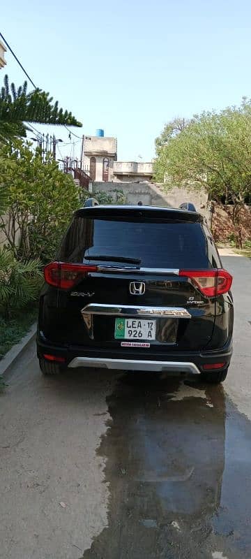Honda BR-V S 2017 full option 2