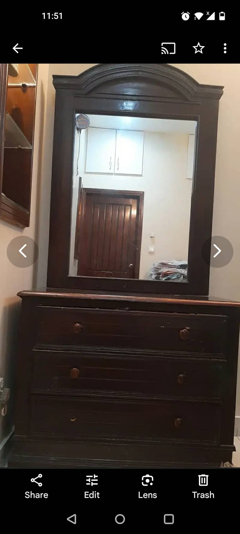 Dressing table only serious buyer contact 03312211606 on what's up 2