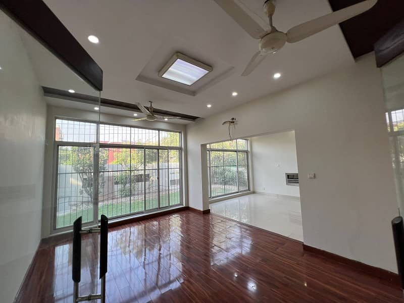 1 Kanal 5 Bedrooms House Available On Rent Phase 4 Dha Lahore 1