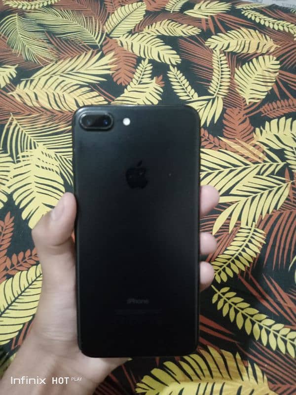 I phone 7 plus pta 128 gb 2