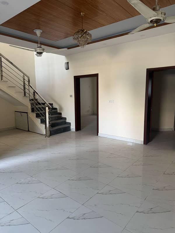 5 Marla Single Unit House For Rent 2
